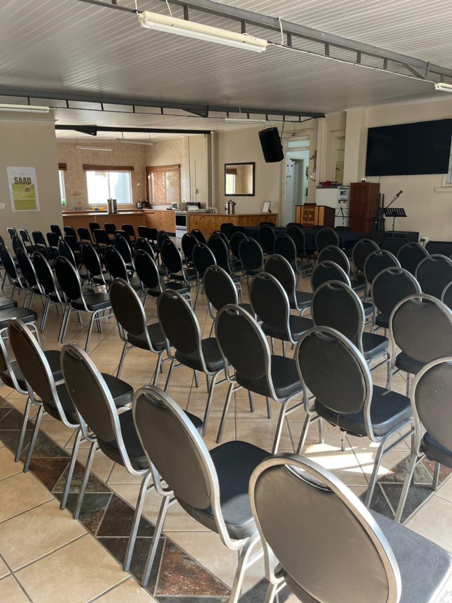 4 Bedroom Property for Sale in Calvinia Northern Cape